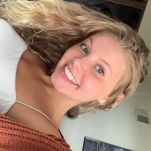 Meet your Posher, Lexi